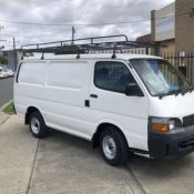2002 TOYOTA HIACE Manual Van