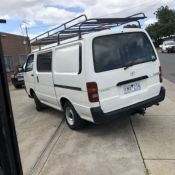 2002 TOYOTA HIACE Manual Van