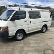 2002 TOYOTA HIACE Manual Van