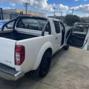 NISSAN NAVARA DUAL CAB 4X4