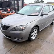 2005Mazda32.jpg