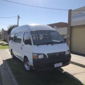 TOYOTA 2002 AUTOMATIC HIACE 13 SEATER COMMUTER
