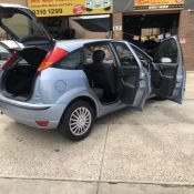 2004 FORD FOCUS 4 DOOR HATCH   1.8 LITRE ENGINE   4 CYLINDER   UNLEADED FUEL   5 SPEED MANUAL   DUAL